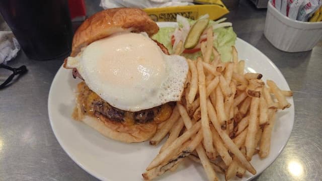 サニーダイナー 本店 - サブ画像1