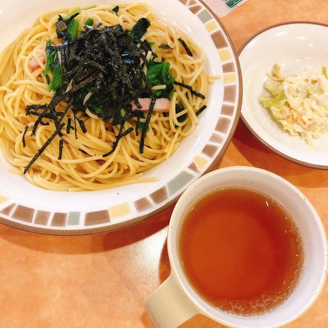 サイゼリヤ 神戸国際会館前店 - サブ画像2