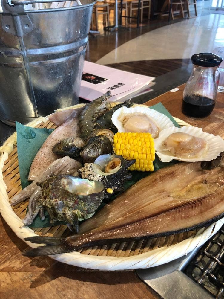 能登食祭市場 浜焼処