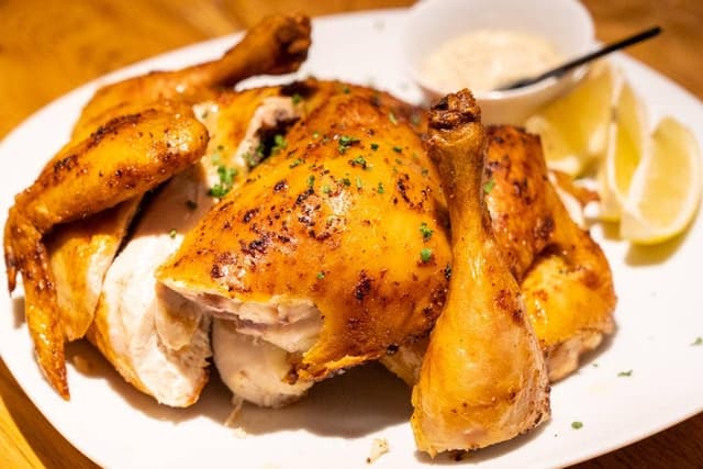 カスターニエ 軽井沢ローストチキン - サブ画像3