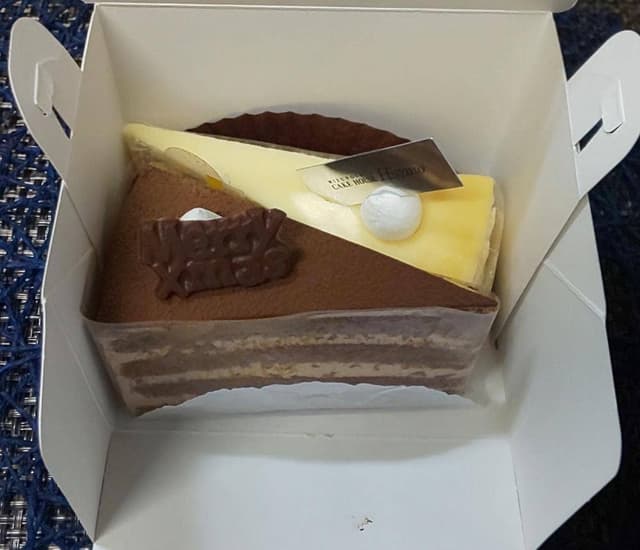 ケーキハウス ヒガノ - サブ画像3