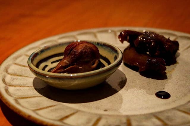 鳩肉料理とワインの店 鳩肉屋 - サブ画像3