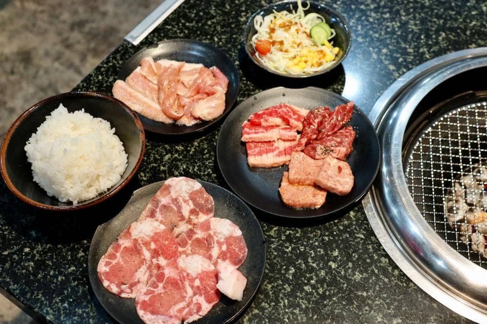 あみやき亭 日進店