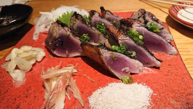 炎のわらやき料理専門 たたきの一九 勝田店 - サブ画像1