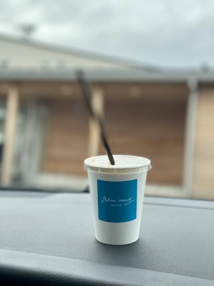 BLUE MUG COFFEE