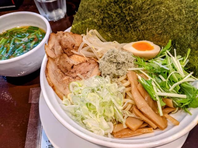 台湾ラーメン 味世 石神井公園店 - サブ画像1