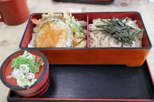 そば源忠和店 - サブ画像1