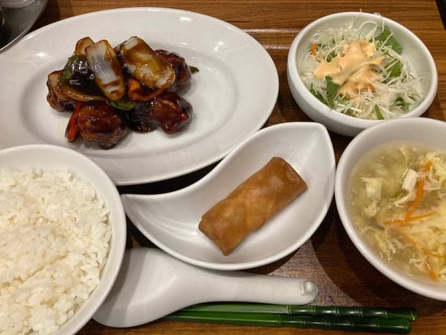 大連餃子基地 DALIAN STAND 有楽町店 - サブ画像1