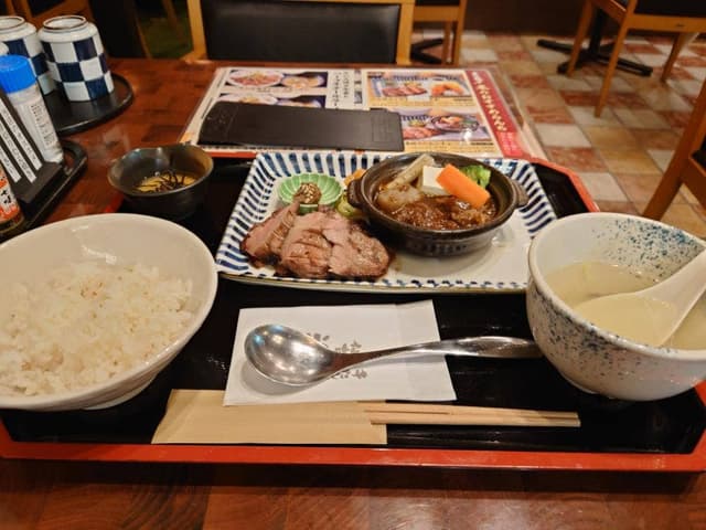 牛たん焼き 仙台辺見 阿倍野地下街店 - サブ画像1