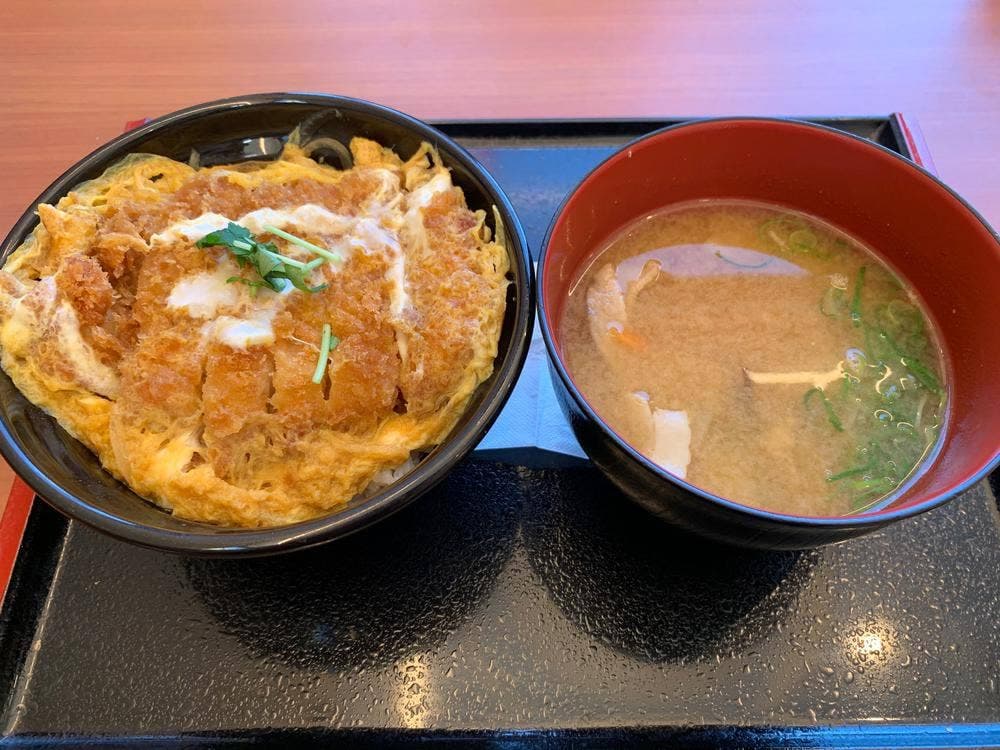 ごはん処 かつ庵 坂井春江店