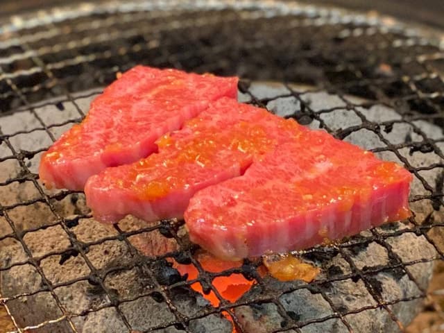 食べ放題専門店 焼肉 ホルモン 炭火や 牛光 - サブ画像1