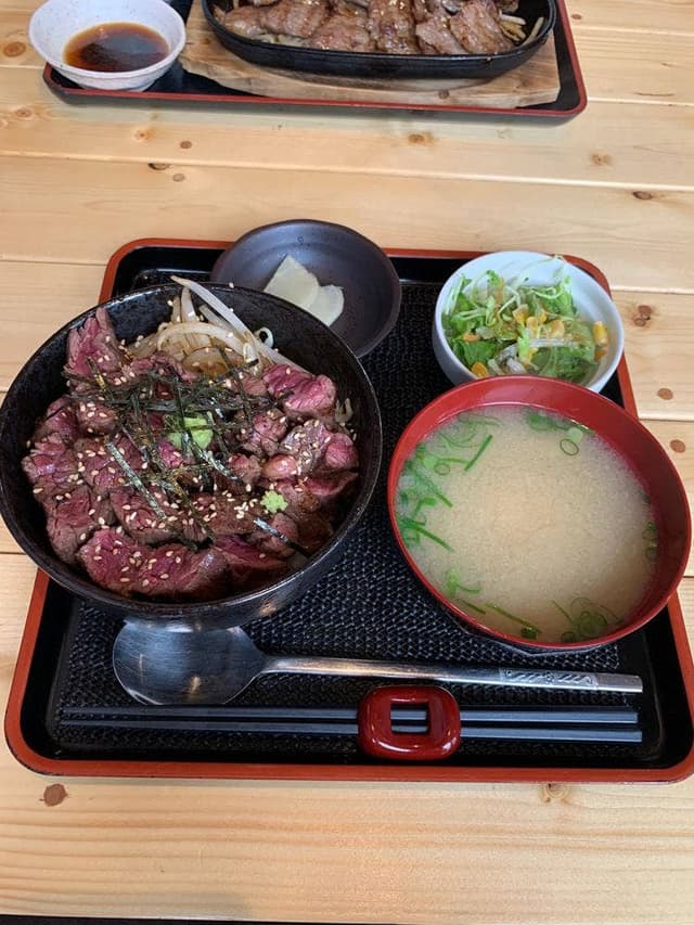 焼肉ビアハウス 蘭燈 - サブ画像1