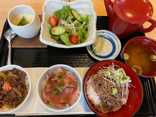 すき焼き・しゃぶしゃぶ専門店 あづま - サブ画像1