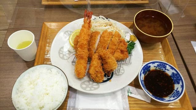 魚魚鮮 - サブ画像2