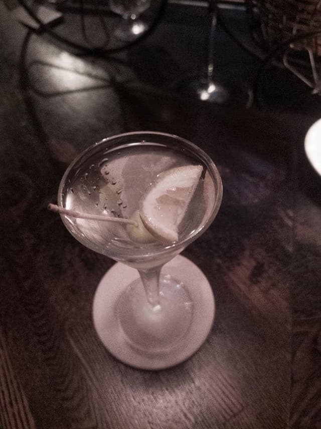 G.G BAR - サブ画像1