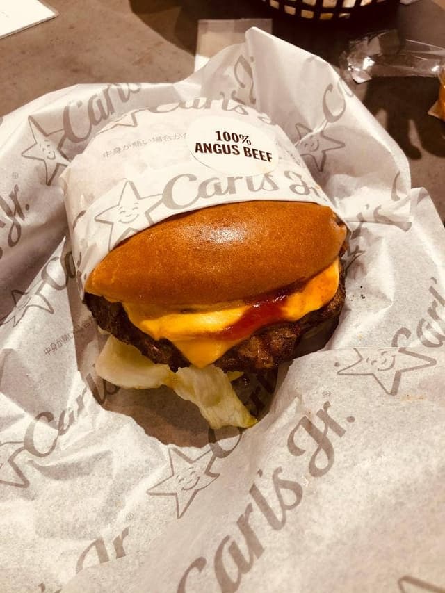 カールスジュニア ダイバーシティ東京 プラザレストラン - サブ画像3