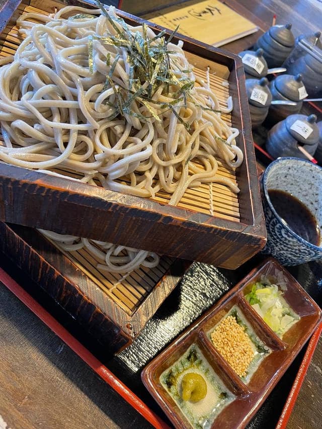 豚丼と摩周そば くまうし - サブ画像1