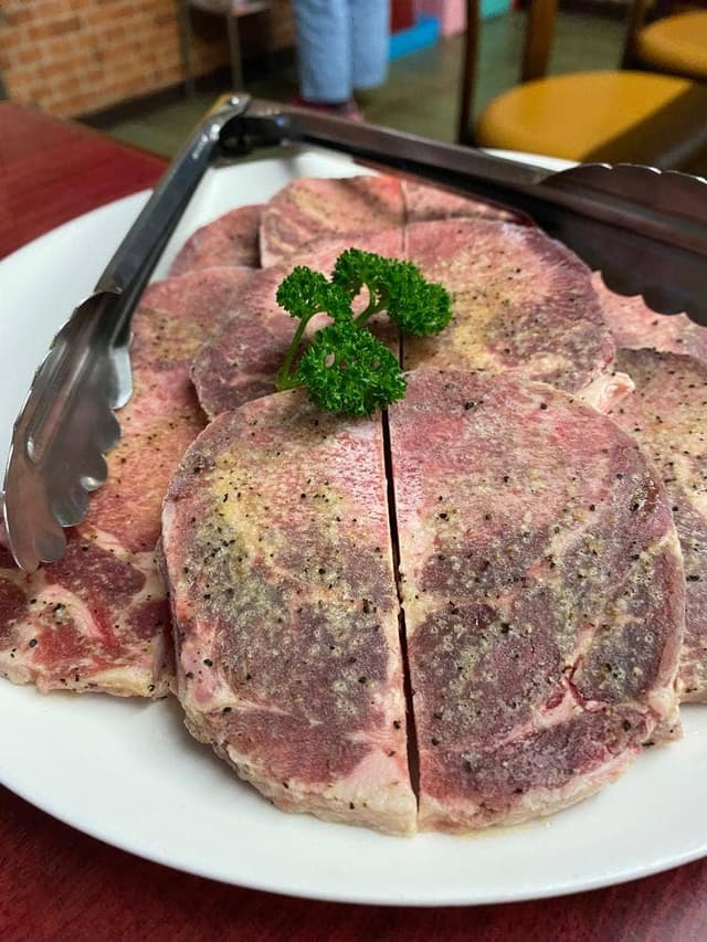 ラッキー焼肉飯店 - サブ画像2