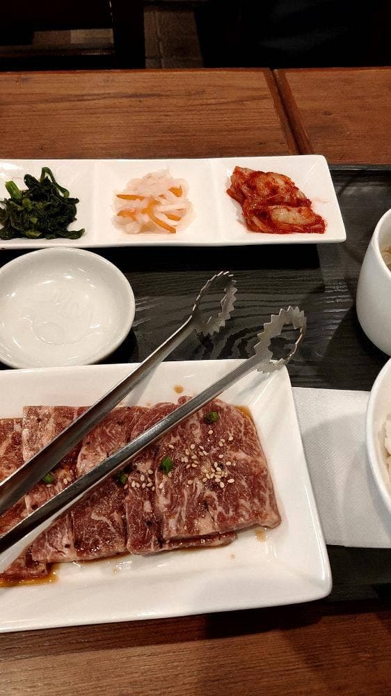 本格炭火焼肉・ホルモン 徳ちゃん 恵比寿本店 - サブ画像2
