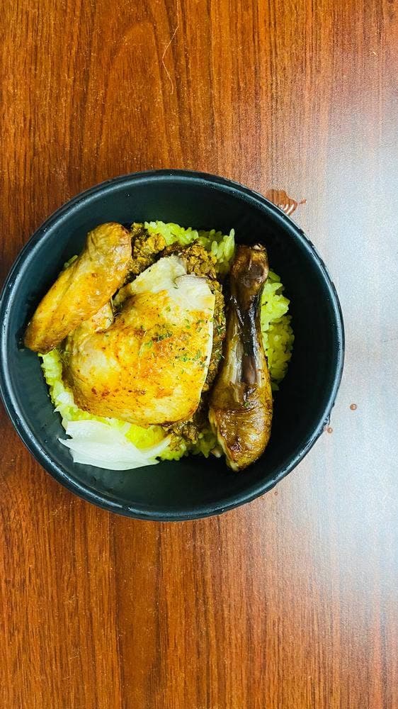 ローストチキンダイニング 吉田チキン 京大前店 - サブ画像1