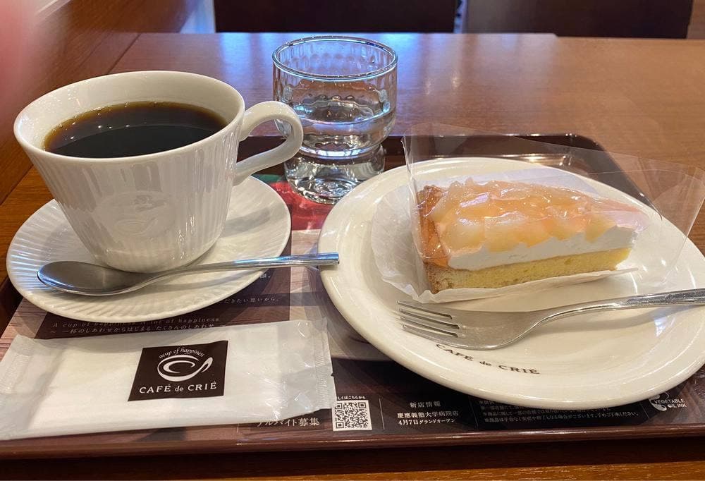 カフェ・ド・クリエ イオン金山店