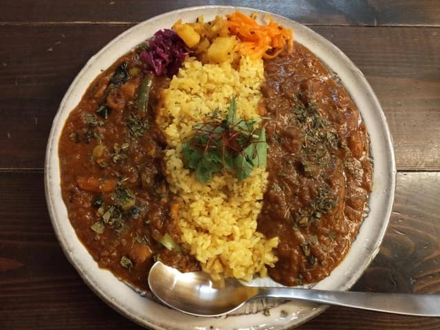 謹製咖喱酒舗・アムリタ - サブ画像3