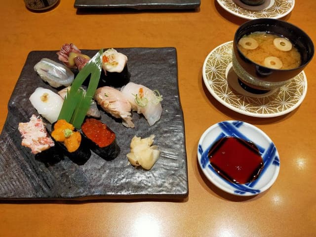 海天すし 金沢元町店 - サブ画像3