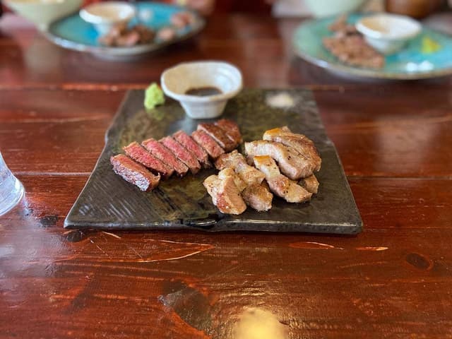 鉄板焼ステーキ&お好み焼き 響 那覇国際通り店 - サブ画像1