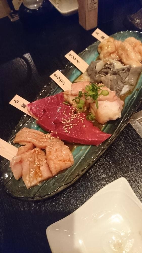 焼肉ダイニング はちや 本町店