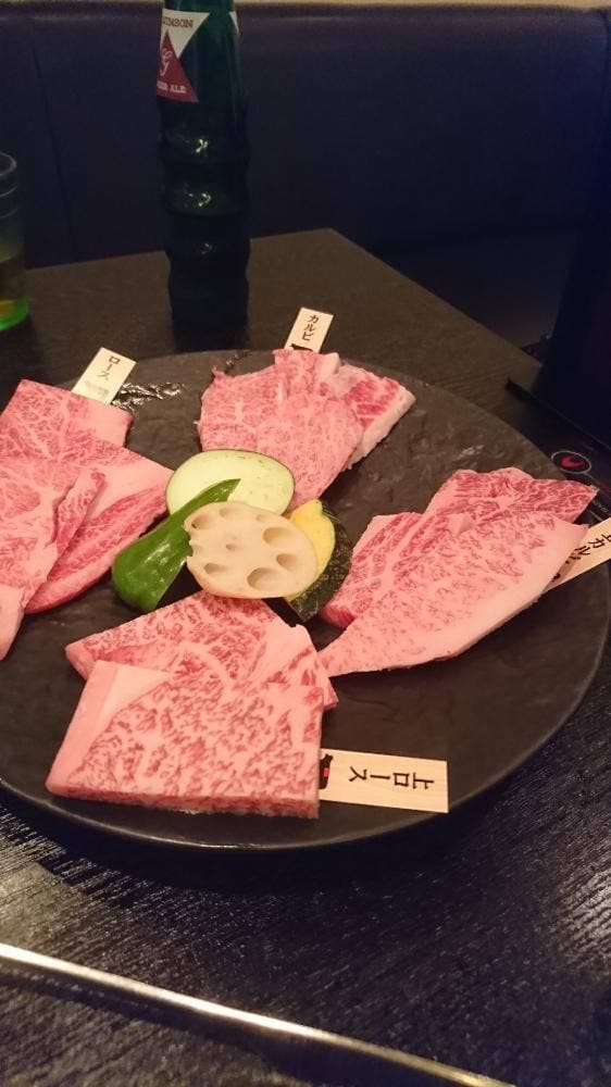 焼肉ダイニング はちや 本町店 - サブ画像1