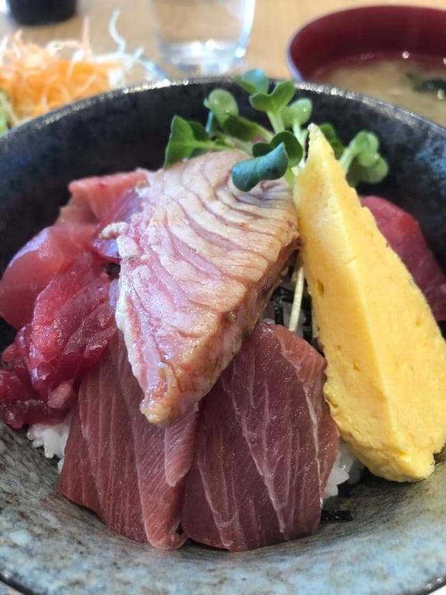 まぐろ牡蠣次郎 - サブ画像1