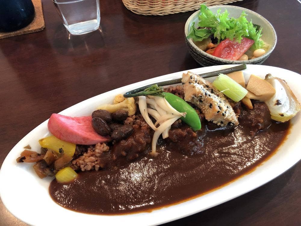 ナチュラルフードレストラン シェいなば