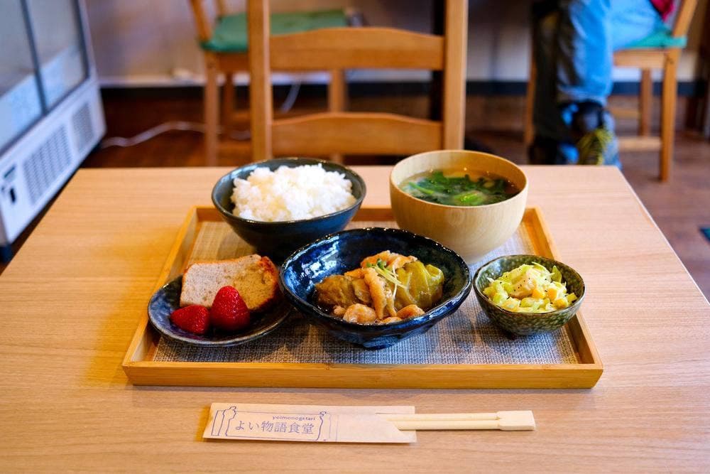 よい物語食堂