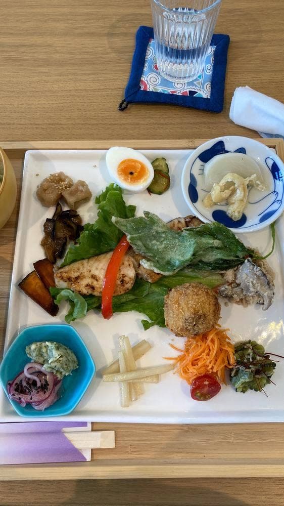 ごはんや はっち