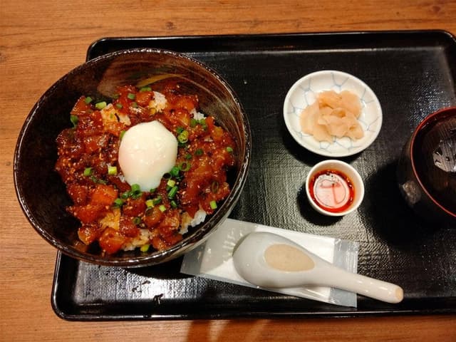 漁港直送 酒場 魚八 築地店 - サブ画像1