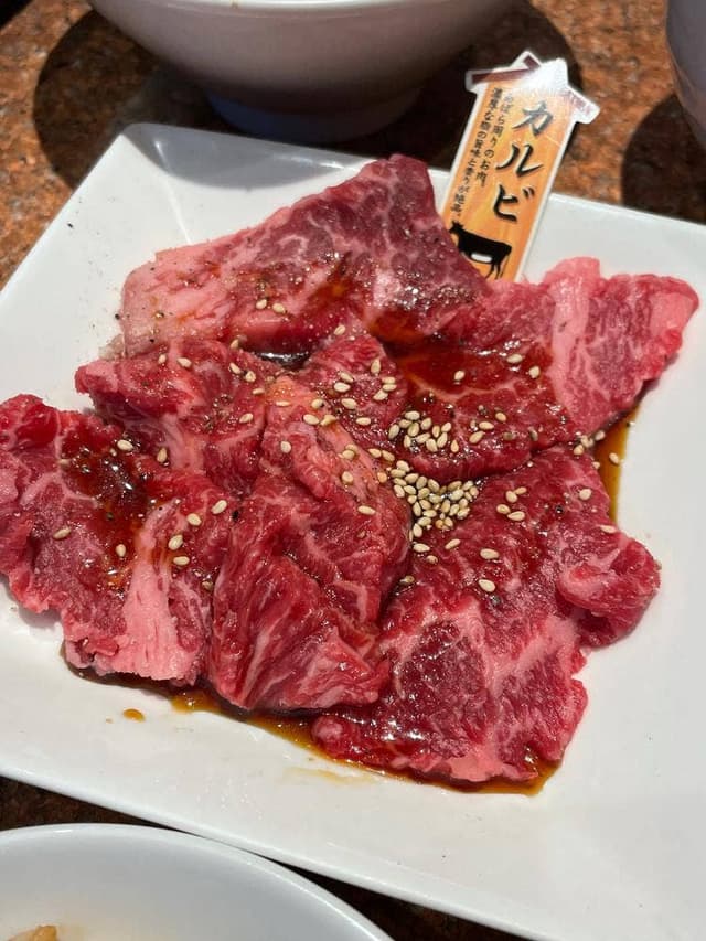 炭火焼肉 食いしんぼう - サブ画像3
