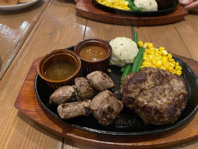 ステーキハウス キングス - サブ画像3