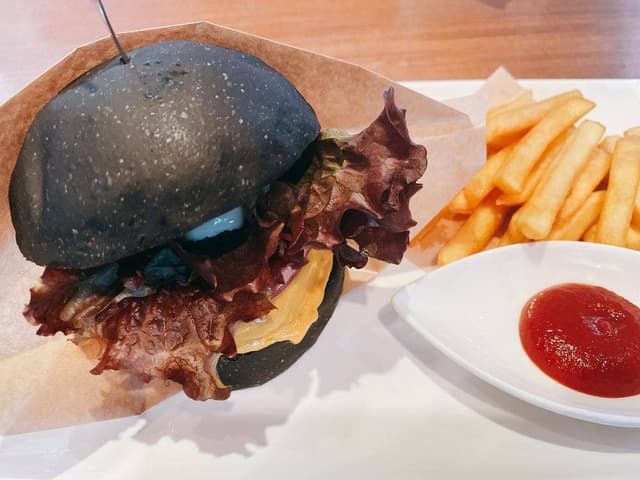 BURGER DINING GOTHAM DINER. - サブ画像2