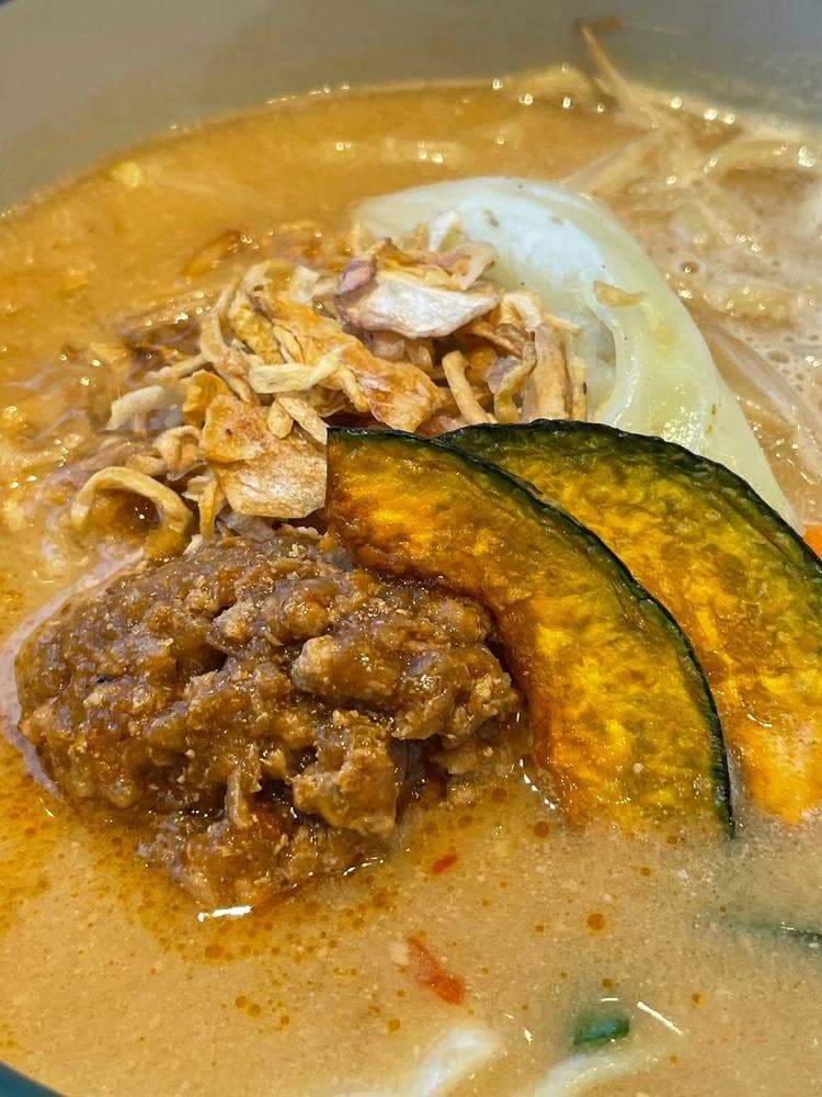 麺場 田所商店 談合坂SA店