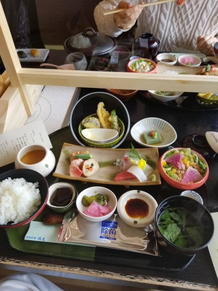 日本料理 俵屋 アーバンプレイス店