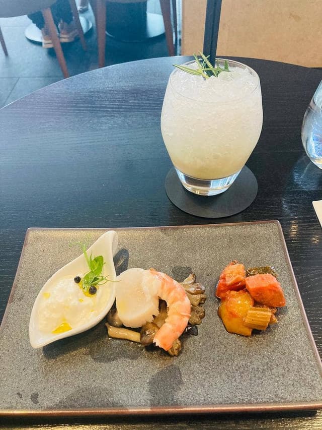 SALONE VENDREDI - サブ画像3