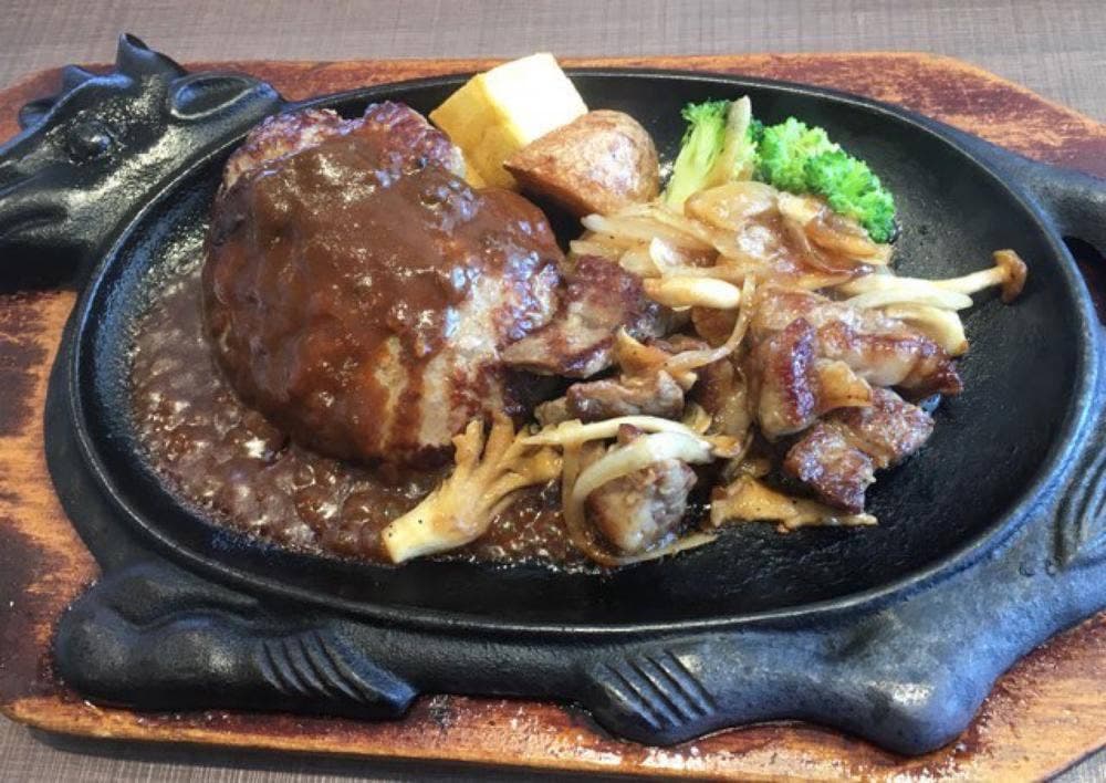 フォルクス 黒崎店