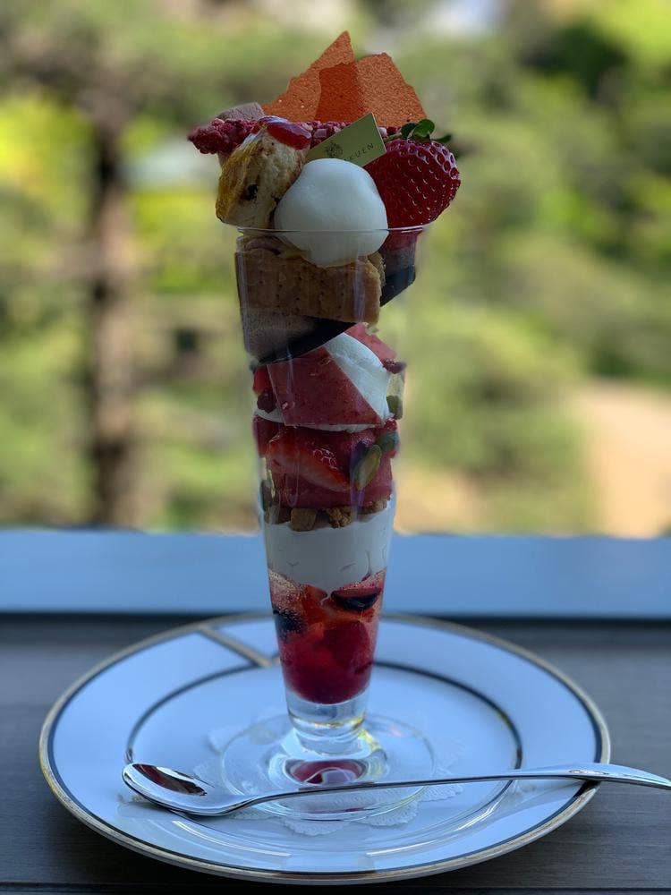 カフェ 相楽園パーラー