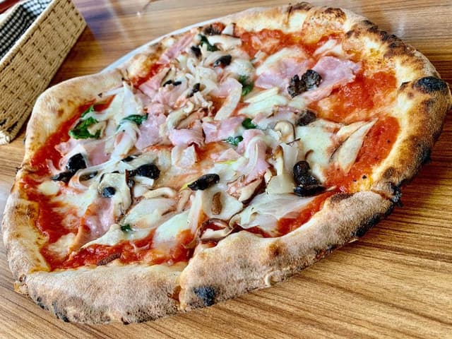 PIZZERIA E OSTERIA MASSIMO - サブ画像1