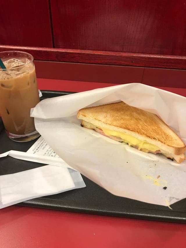 カフェ・ベローチェ みなとみらい店 - サブ画像3