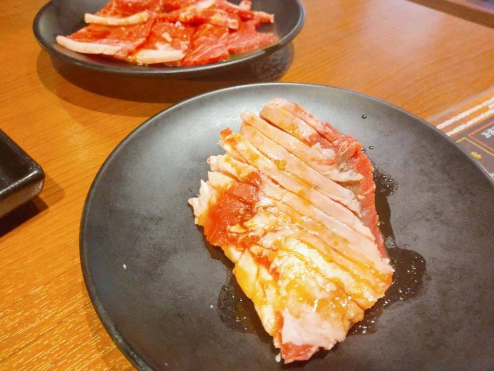 国産牛焼肉食べ放題 肉匠坂井 三島南店