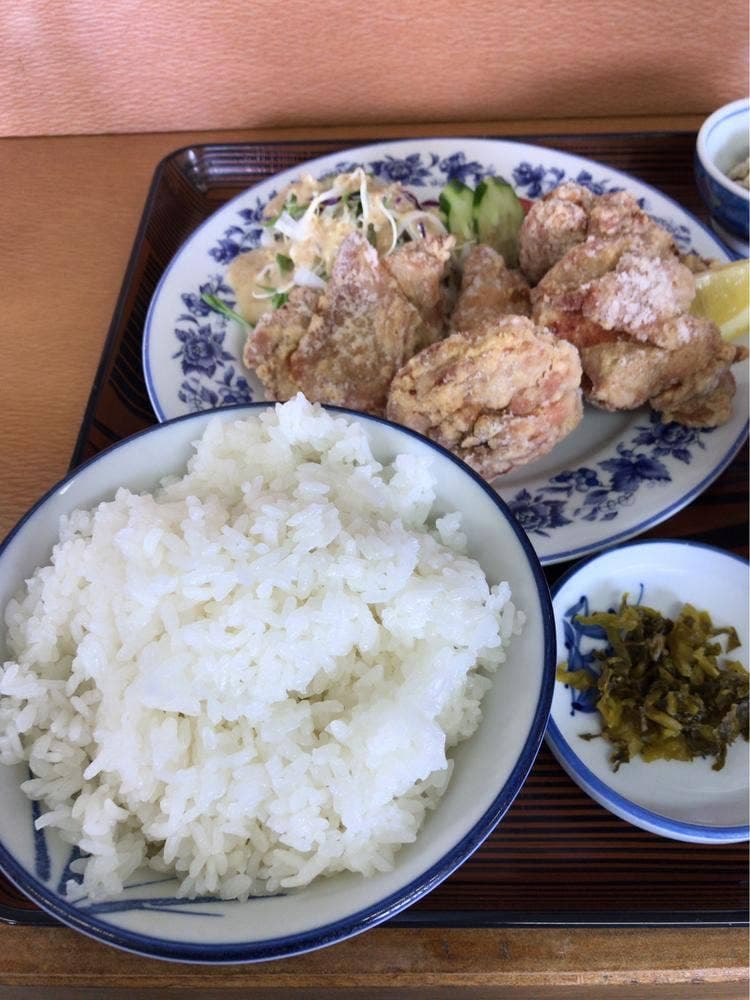 食堂なぶら