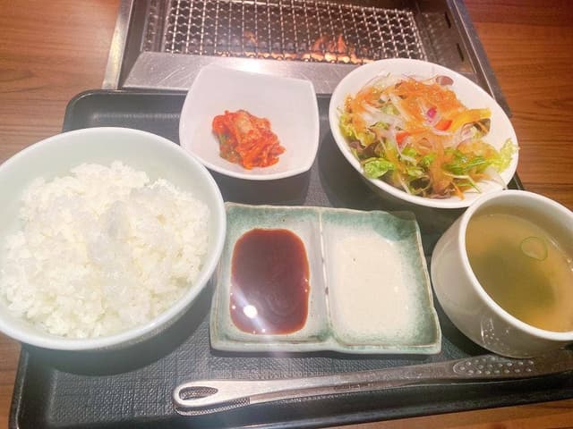 牛兵衛 草庵 池袋ロマンス通り店 - サブ画像1