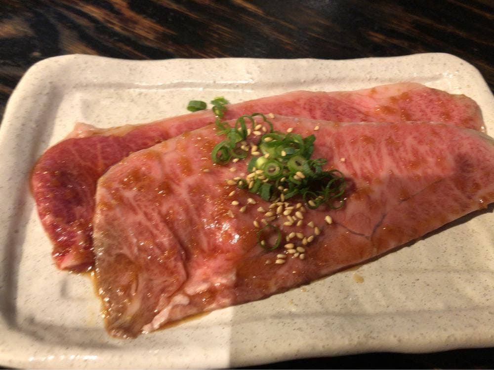 牛三