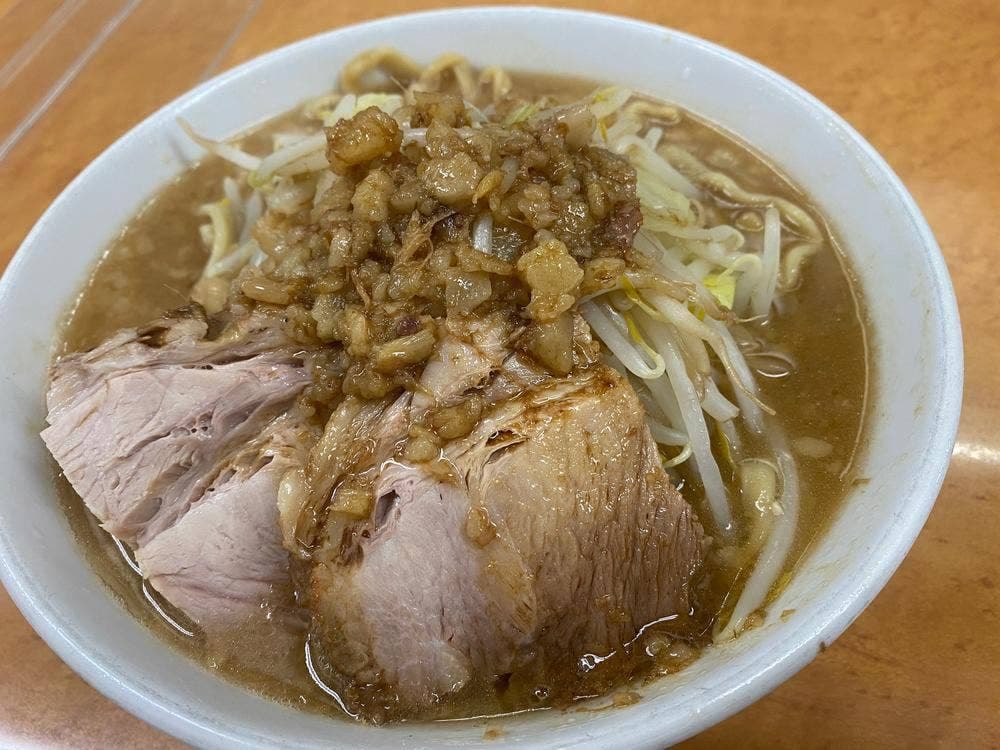 ラーメン荘 歴史を刻め 六甲道